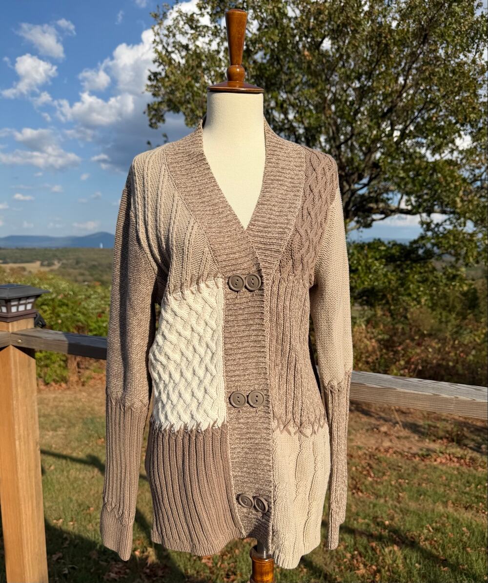 Liz & Co. Beige Patchwork Cable Knit Cardigan Sweater Women’s Size Large
